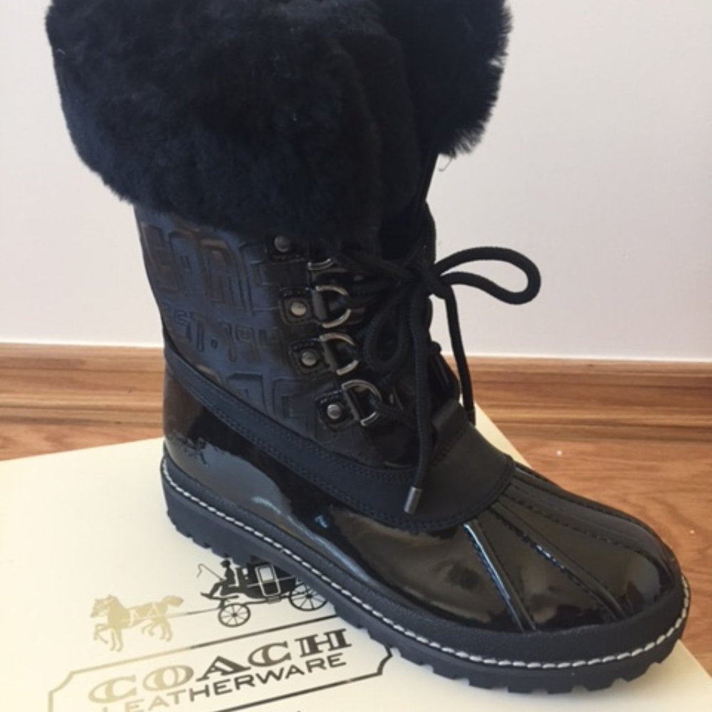 NEW COACH Shearling Boots size 7,5